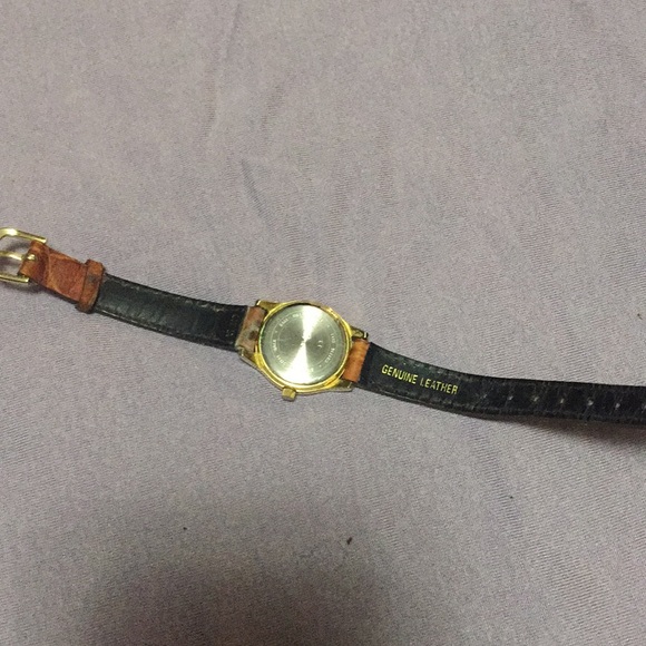 Brown genuine leather watch - Picture 2 of 2